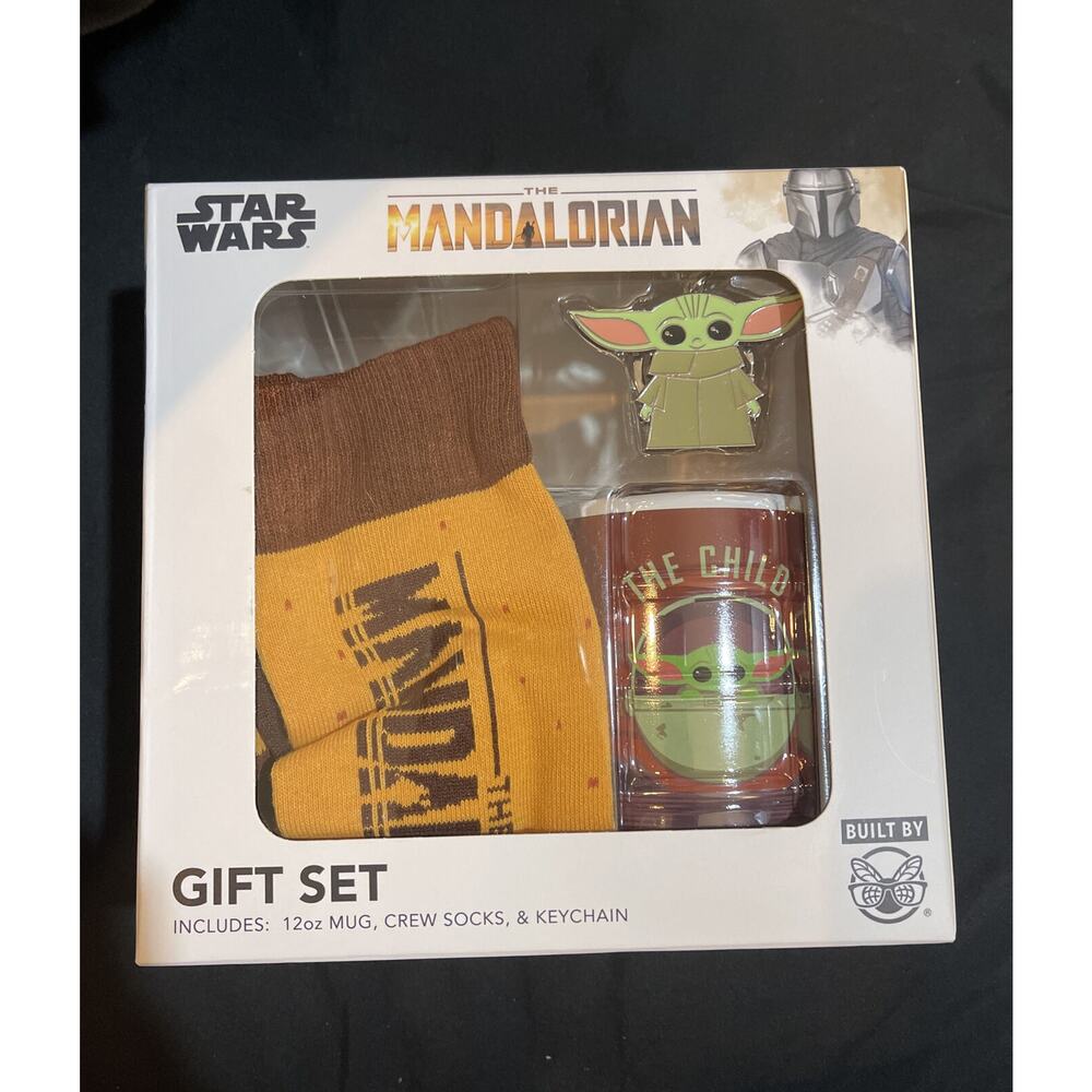 Star Wars The Mandalorian Baby‎ Yoda Gift Set Mug Keychain & Socks The Child